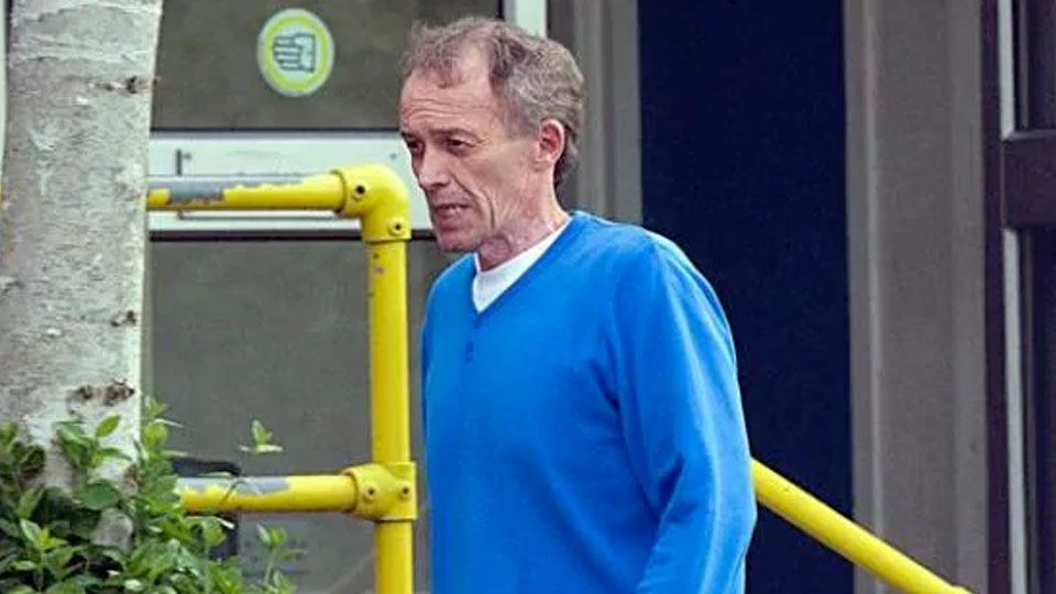  Diduga Ingin Bunuh Diri, Eks Man City yang Terkena Kasus Pedofilia dibawa ke Rumah Sakit 